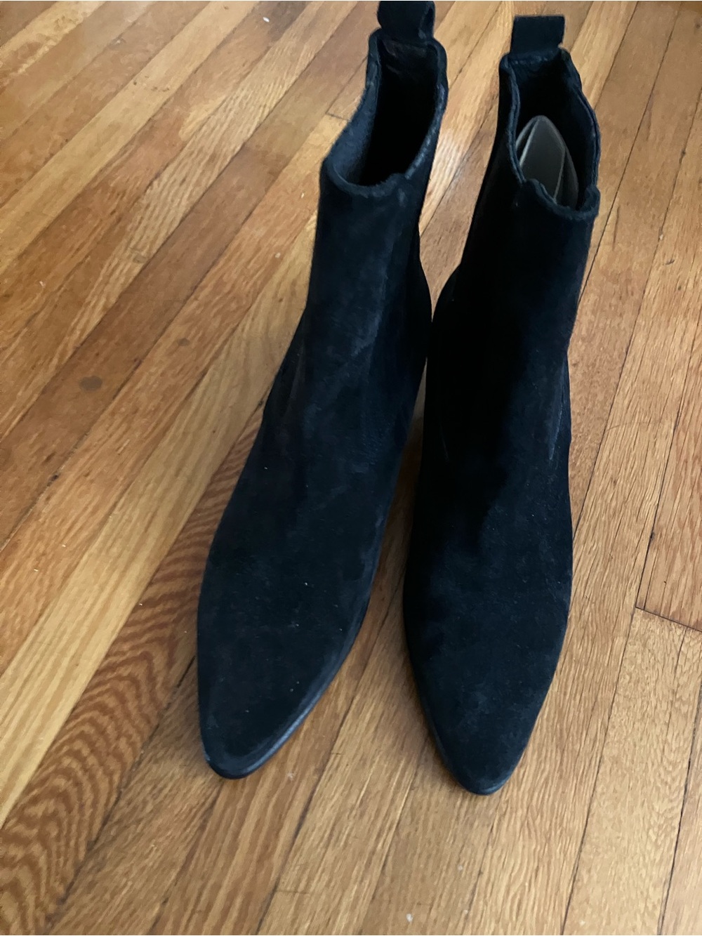 Sandro suede leather ankle booties
French size 38 - Picture 13 of 15